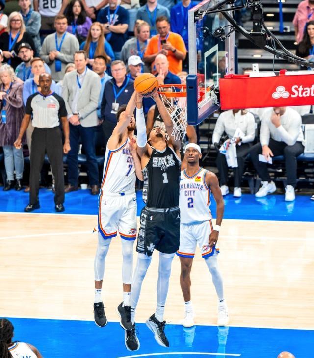 谁更好？切特今日完爆文班 赛季至今表现碾压对手