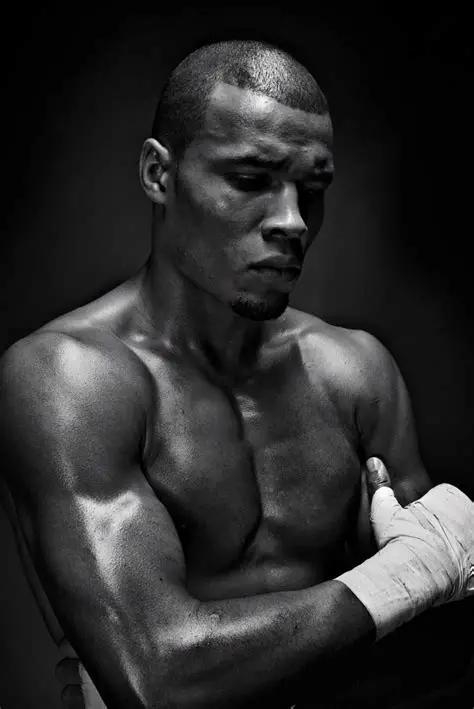 球探体育即时比分比分-告别减重折磨！小尤班克术后将重返超中量级，目标下半年复出|克里斯·尤班克|拳手|比赛|医疗|康复_新浪体育_新浪新闻