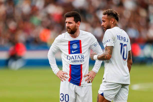 王勤伯：巴黎表演赛，唯独姆巴佩没出彩