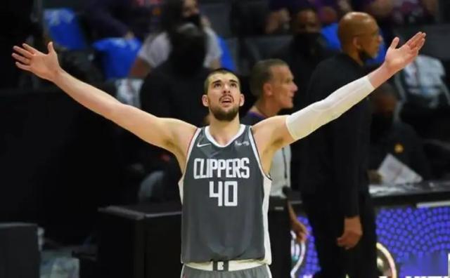 足球比分-快艇休赛期前瞻 双星健康+留住科温顿成最大关键