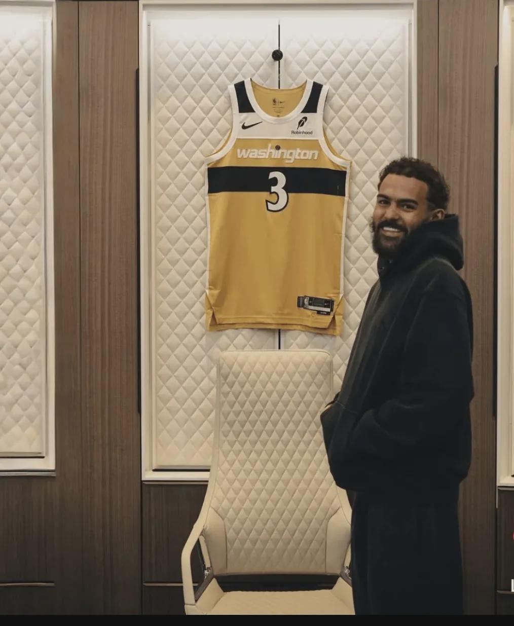 足球比分-4-4！最佳新援诞生！谢谢你，特雷杨！