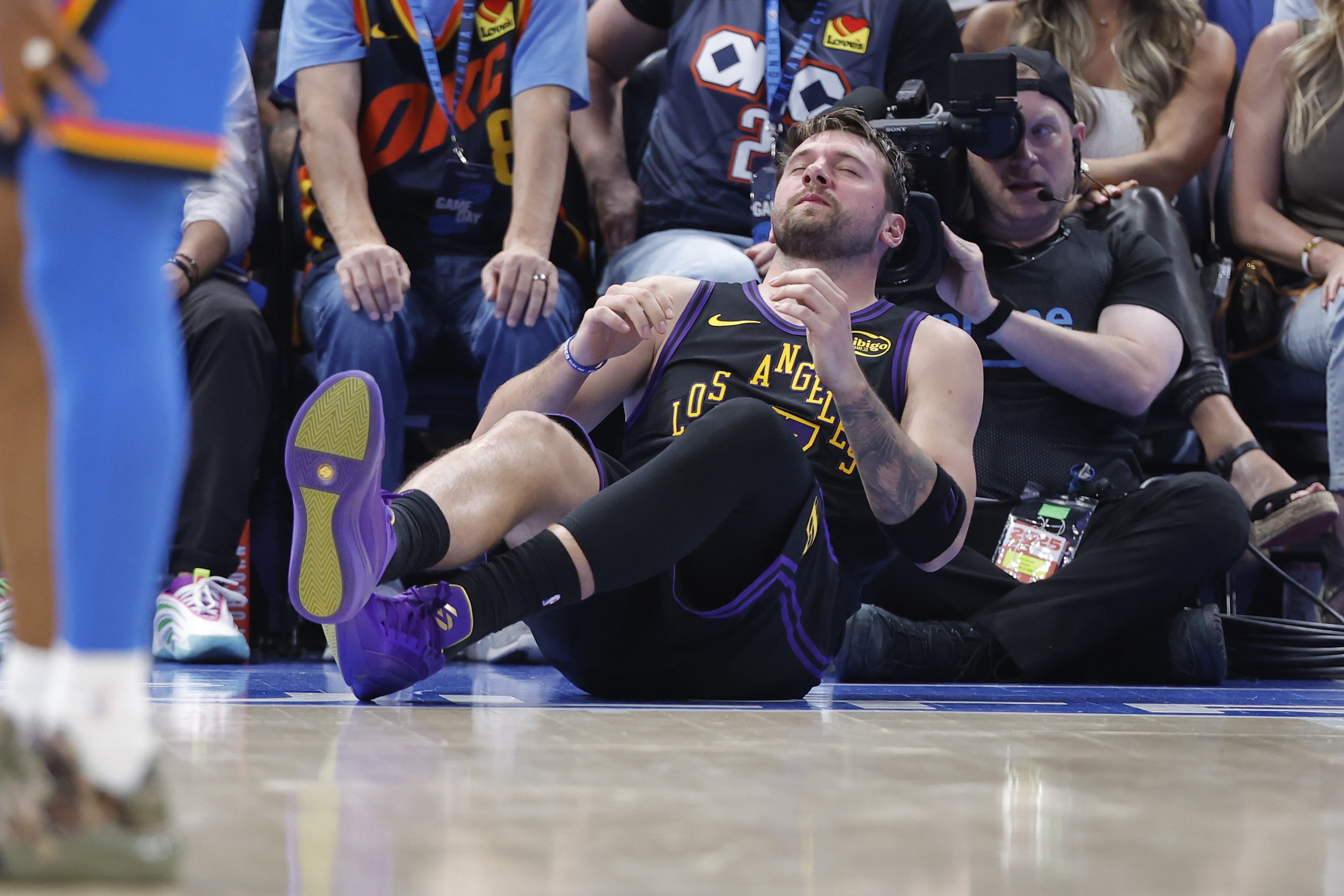 球探体育即时比分比分-防守基本盘截然不同!雷霆点名东&里&肯纳德 湖人解不了还啃不动